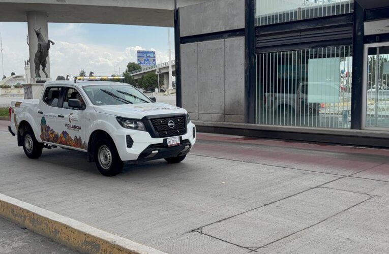 INICIAN MULTAS POR INVADIR CARRIL CONFINADO