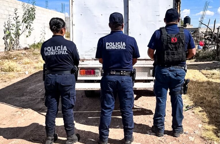 RESCATAN A PERROS POR PRESUNTO MALTRATO