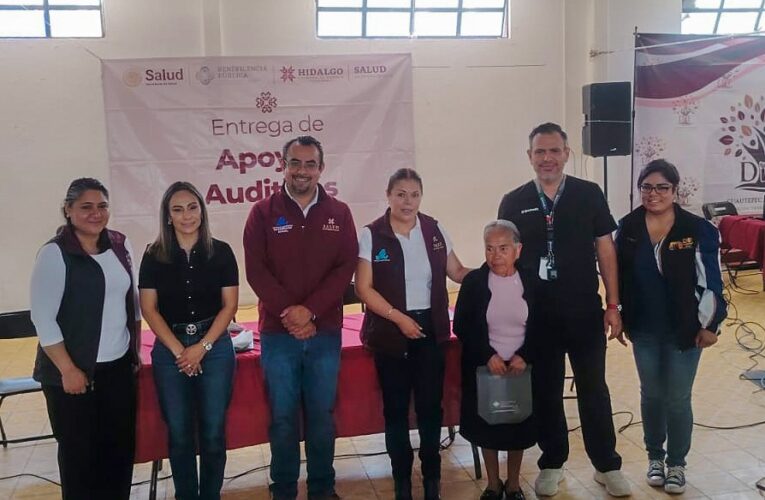 ENTREGAN AUXILIARES AUDITIVOS GRATIS
