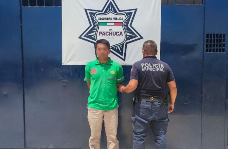 RESCATAN A PERRO Y DETIENEN A SU PROPIETARIO