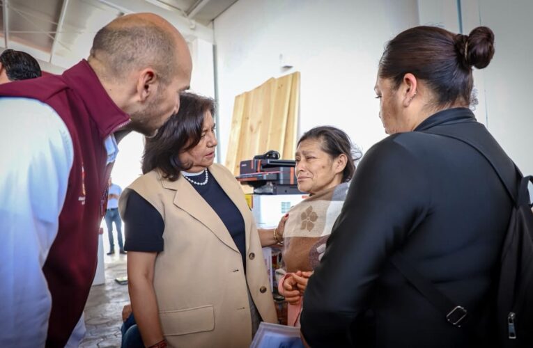 DIF Hidalgo entrega 31 proyectos productivos a personas con discapacidad