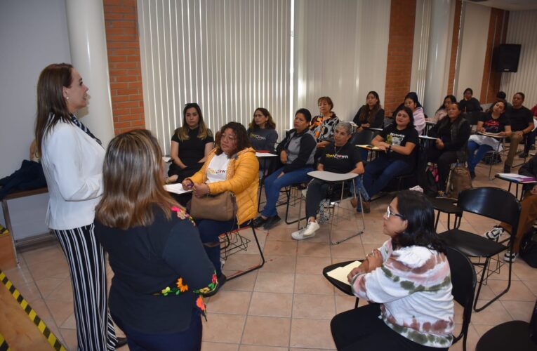 Inicia curso gratuito para personas cuidadoras de adultos mayores en Pachuca